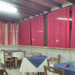 Pane E Olio À l'intérieur