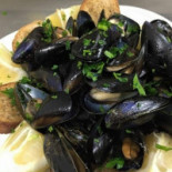 Reserva Pub food
