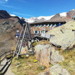 Rifugio Cevedale Guido Larcher Exterior