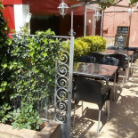 L'archibugio outside