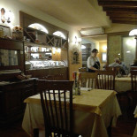 Pizzeria Pam Pam inside