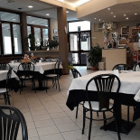Pizzeria Dolce Simposio S.a.s À l'intérieur