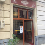 Troppo Buona Exterior