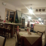 Pizzeria Maya inside
