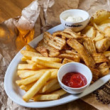 Lido Mirella Comida