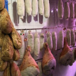 Macelleria Nicola Semeraro inside