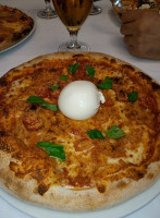 Pizzeria Amphora food