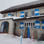 Rifugio Celso Gilberti outside