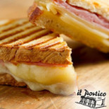 Desir De Roy food