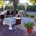 Il Prezzemolo outside