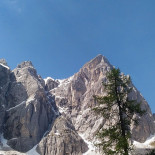 Rifugio Pellarini Extérieur