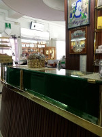 Caffe-pasticceria Gollini inside