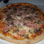 Enzo's Pizza Nourriture