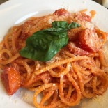 Mangia Bevi Comida