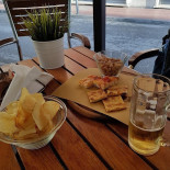 Golden Pizza drink