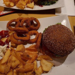 Ju Fu Wok food