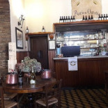 Due Corone À l'intérieur