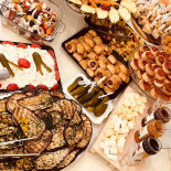 Valentino food