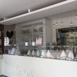 Gelateria La Crem inside