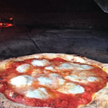 Pizzeria Mari Del Sud food