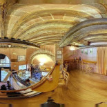 Qui Come Una Volta À l'intérieur