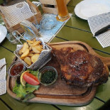 Biergarten Kaltern Comida
