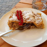 Biergarten Kaltern Comida