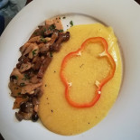 Utia Paraciora food