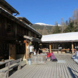 Putschall Exterior