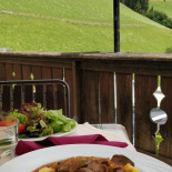 Mosslhof food