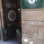 Pizza Roma outside