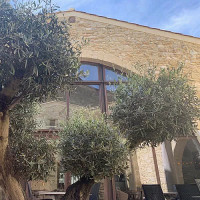 Pizza Italia outside