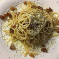 Il Gufo E La Coccinella food