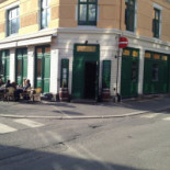 Atipico Snack outside