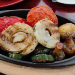 Arturi Kiiu šašlõkibaar food