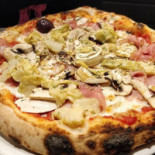 Pizzeria Fiore Di Vannacci Nourriture