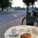 Essenziale Cafè Extérieur