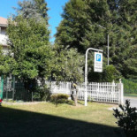 Orso Momo Exterior