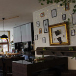 Mazzini À l'intérieur