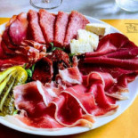 Vecchia Locomotiva food