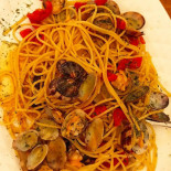 Lo Scoglio food