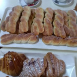 Perrone Nourriture