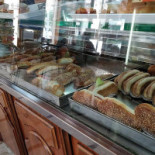 Perrone Nourriture