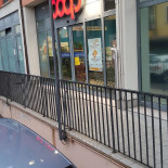 Bibi Pasticceria outside