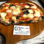 Pizzeria Leonardo Di Valoncini Mario food