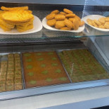 N'zunaia Nourriture