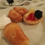 Radici Napoli In Tavola food