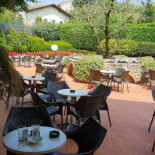Caffe' Del Fiola outside