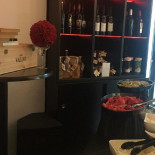 Whim Cafe Sardinia À l'intérieur