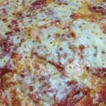 Pizza Piu' food